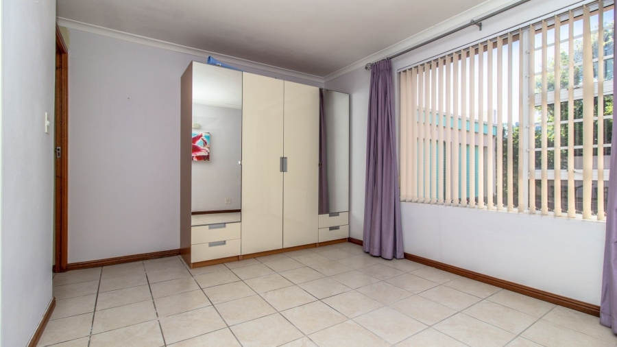 5 Bedroom Property for Sale in Sandbaai Western Cape